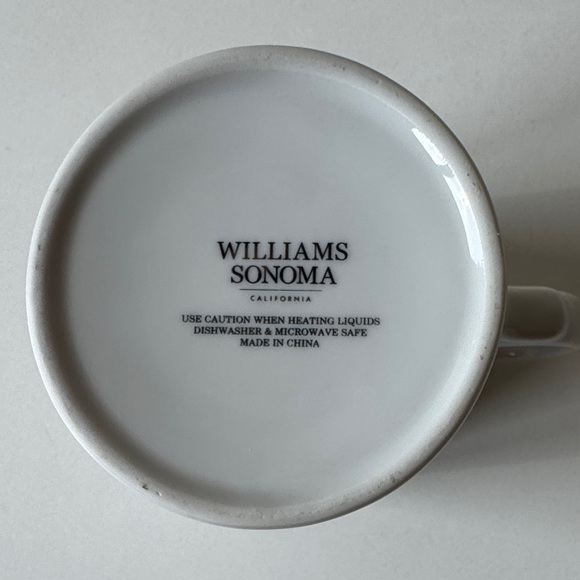 Williams Sonoma Monogram ‘W’ White Ceramic Mug with Gold Accent - Picture 3 of 5